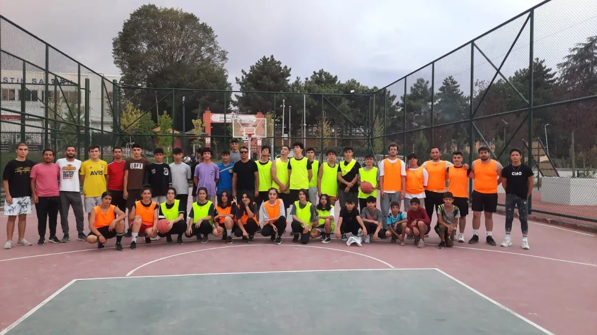 Yargıtay ve YSK Üyesi Orhan Usta Adına Basketbol Turnuvası Düzenlendi