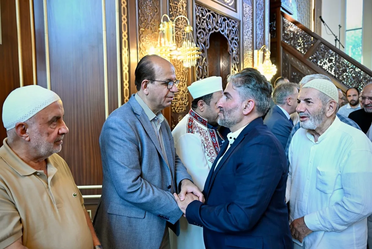 Başkan Geçit, Vatandaşlarla Bayramlaştı