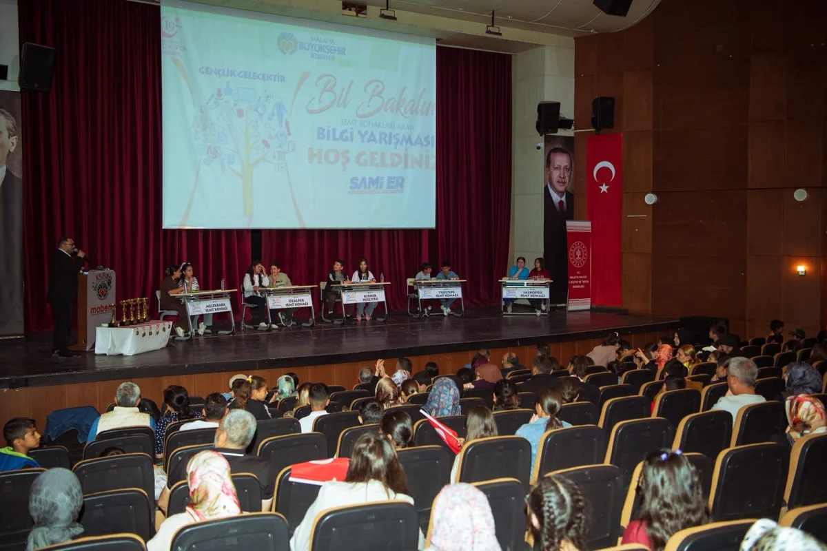 BİLGİ YARIŞMASINDA DERECEYE GİREN ÖĞRENCİLER ÖDÜLLENDİRİLDİ