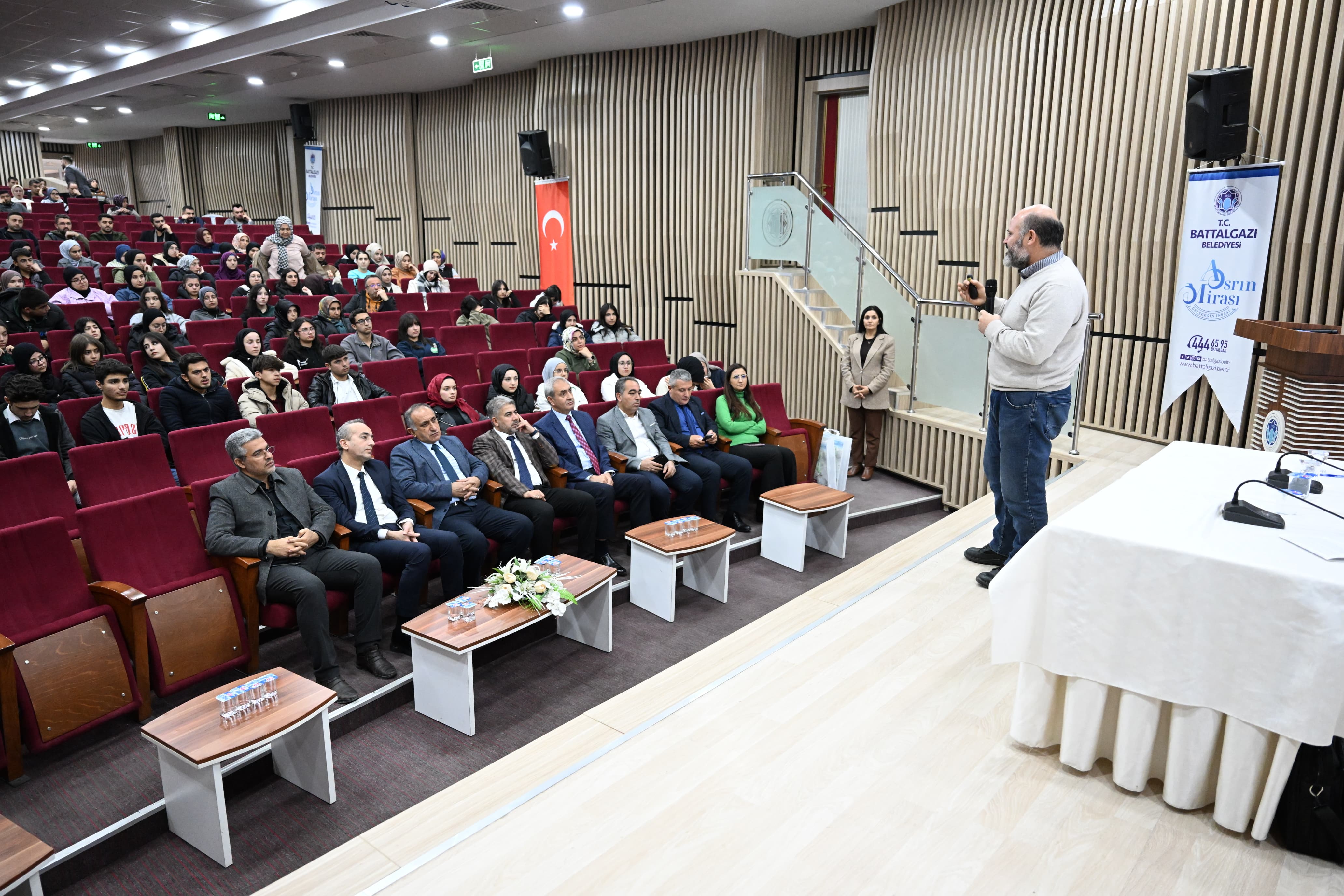 Filistin'in Sessiz Çığlığı Battalgazi'de Yankılandı