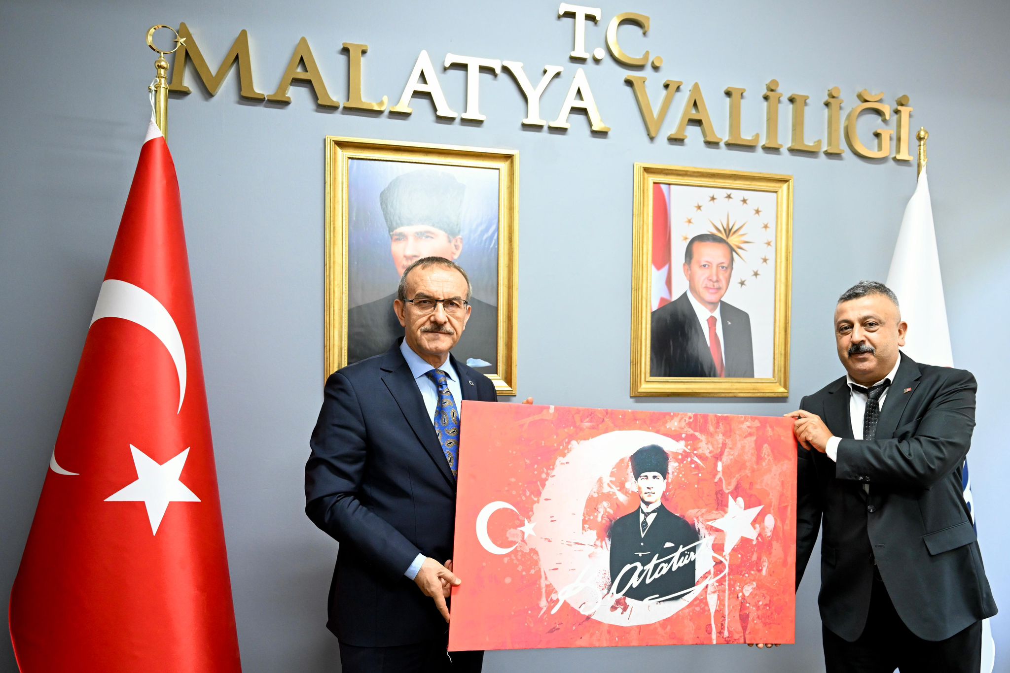 KARADEMİR BAŞKANDAN MALATYA VALİSİ SEDDAR YAVUZ'A ZİYARET