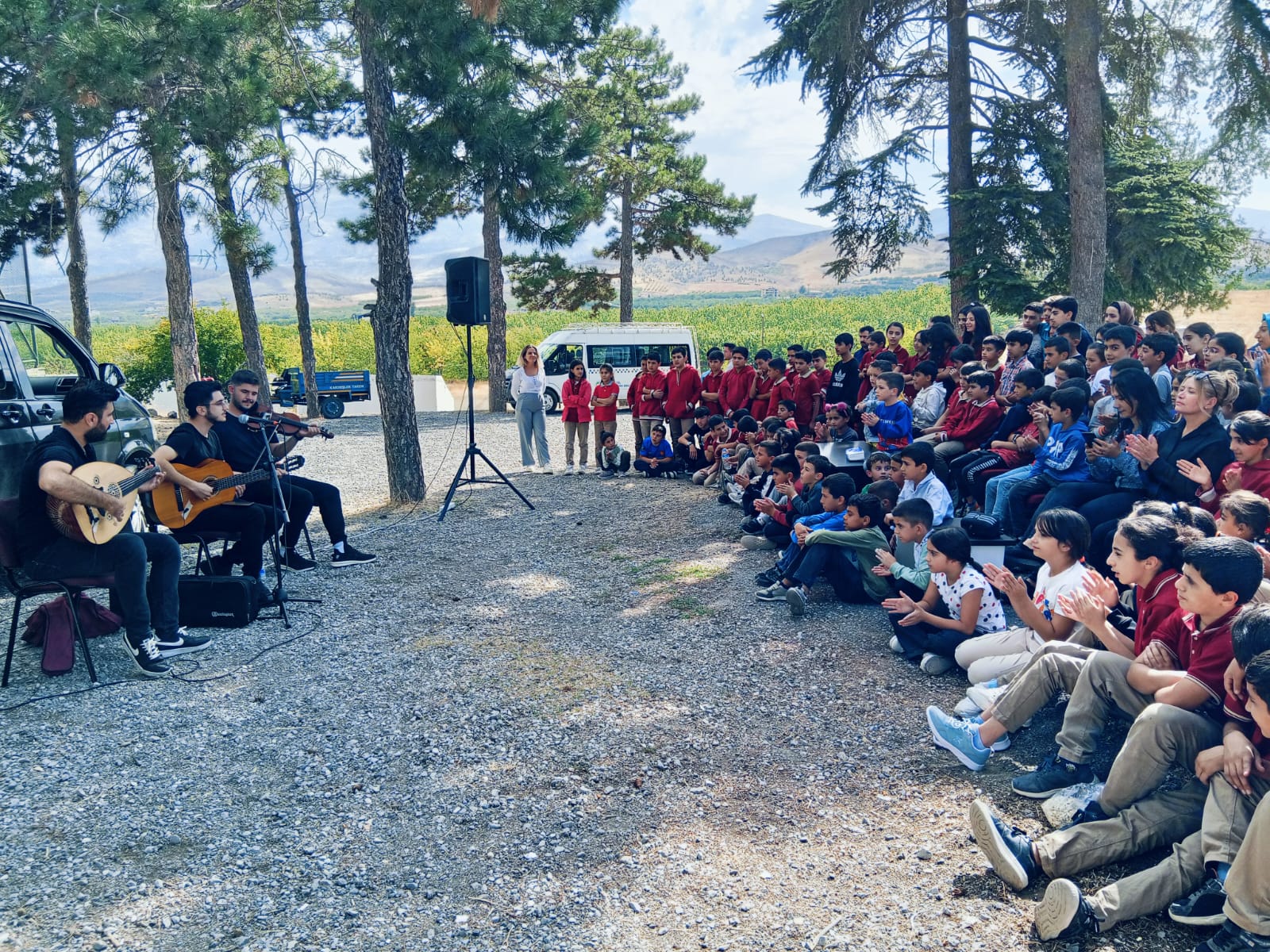 MALATYA BÜYÜKŞEHİR BELEDİYESİ'NDEN  ÖĞRENCİLERE MORAL ETKİNLİĞİ