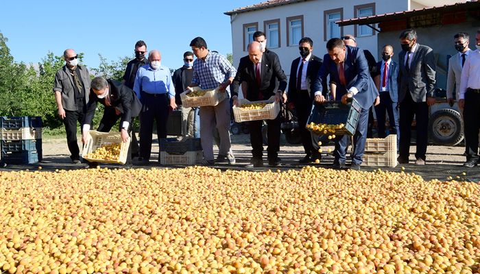 MALATYA KKTC CUMHURBAŞKANI ERSİN TATAR’I AĞIRLADI