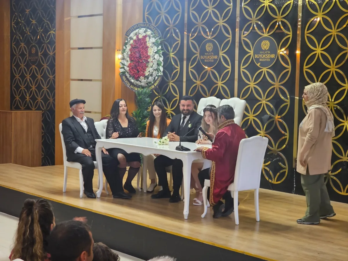 MALATYA BÜYÜKŞEHİR BELEDİYESİ NİKAH SARAYI'NDA  ÖZEL TARİH YOĞUNLUĞU