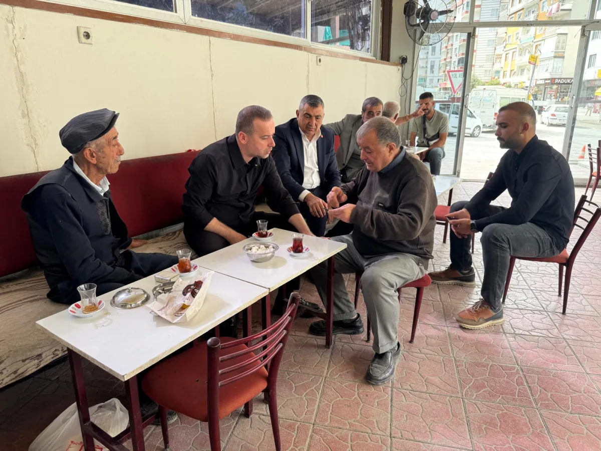 Karademir'den Paşaköşkü Esnafına Geçmiş Olsun Ziyareti