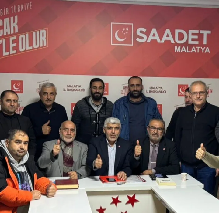 Saadet Partisi Yeşilyurt İlçe Divan Toplantısı Yapıldı