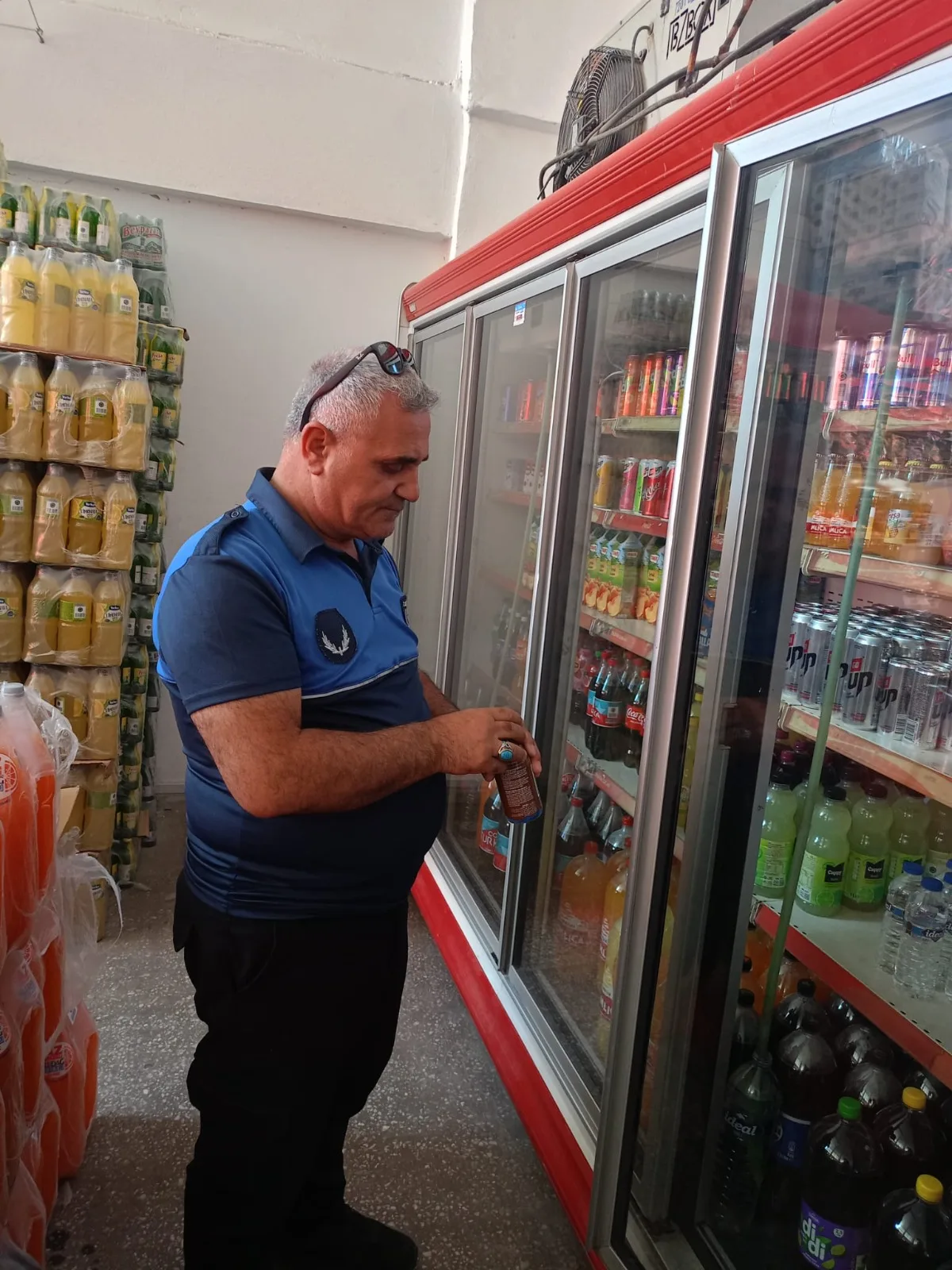 Battalgazi'de Market Denetimlerinde Tarihi Geçmiş Ürünlere El Konuldu