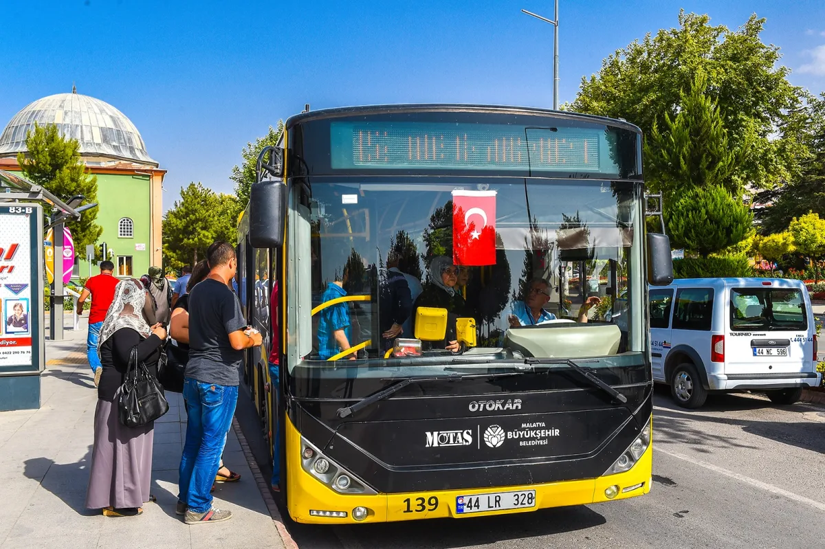YKS’YE GİRECEK ÖĞRENCİLERE ULAŞIM ÜCRETSİZ