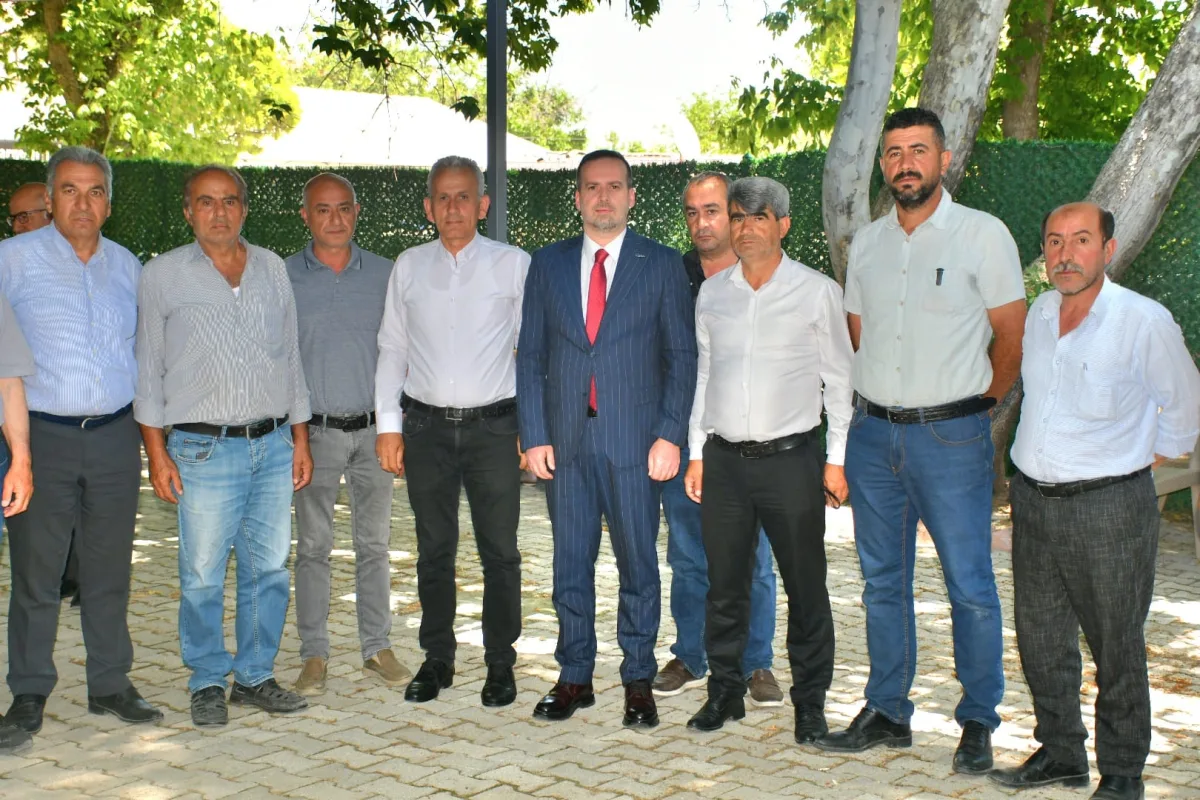 Karademir Doğanşehir'de Muhtarlara Buluştu:"Sorunları İlgili Mercilere Taşıyacağız"