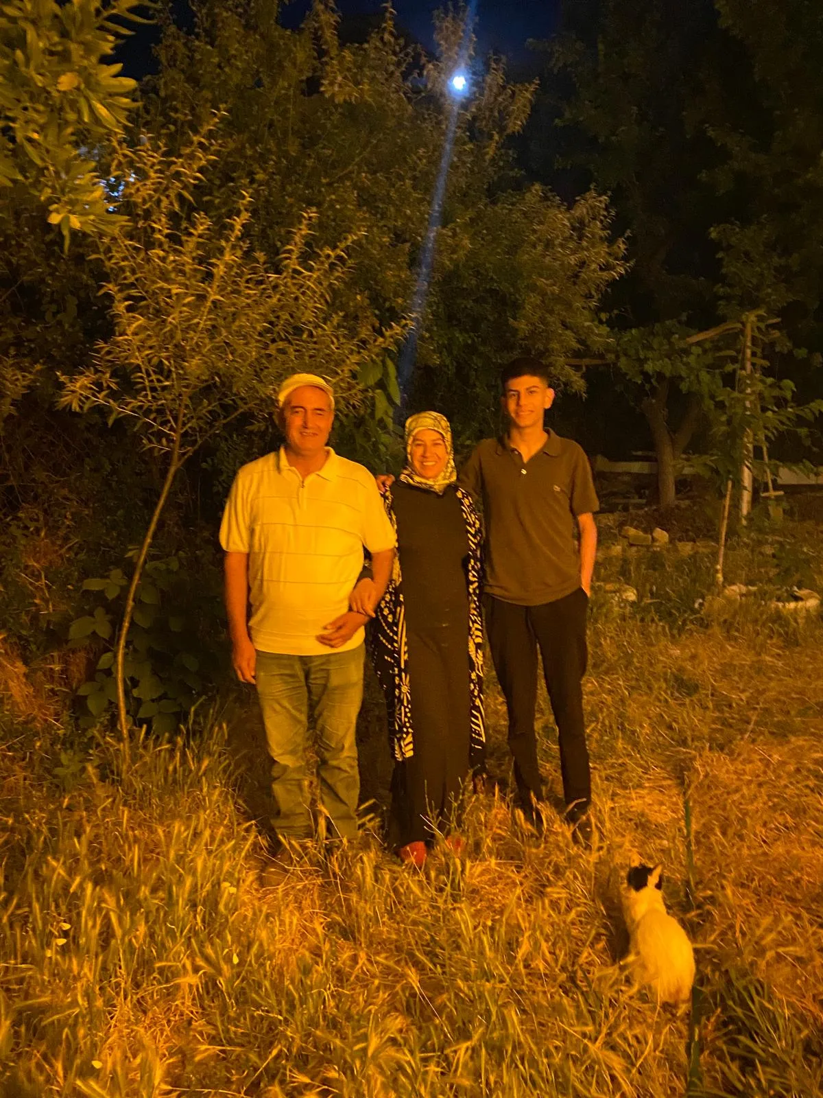 Zorlukları Sevgiyle Aşan Bir Çift: Karakaplan Ailesi