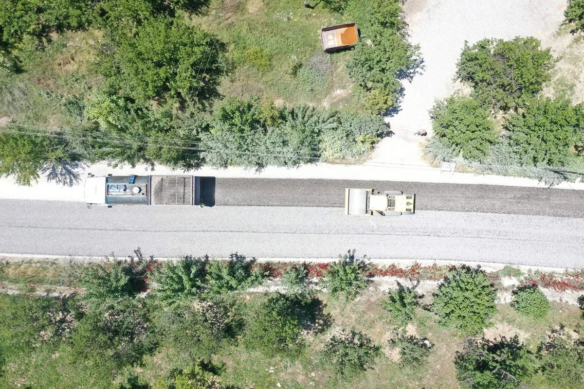SAMANKÖY’DE 7 KİLOMETRELİK YOL ÇALIŞMASI TAMAMLANDI