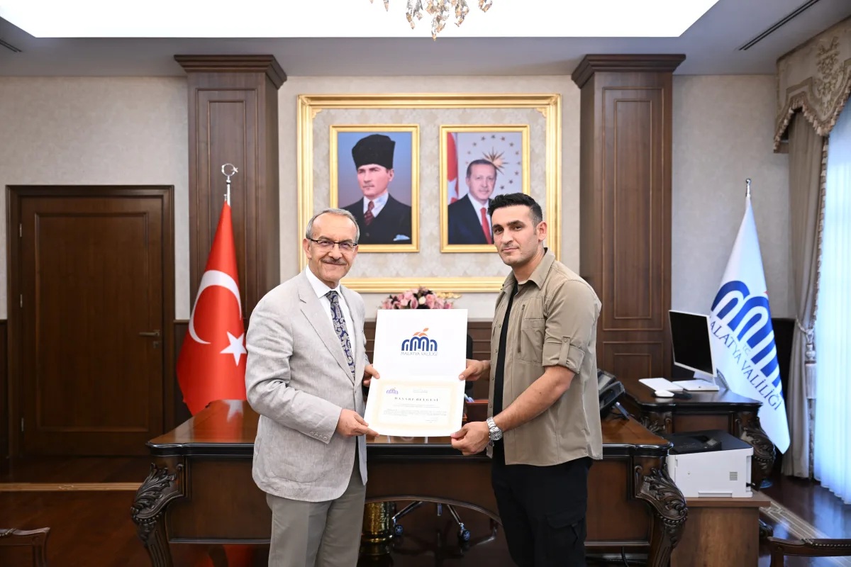 Malatya Valisi Seddar Yavuz'dan Vefa Örneği:Bir Gönül Bağının Ve Duygusal Vedanın Portresi