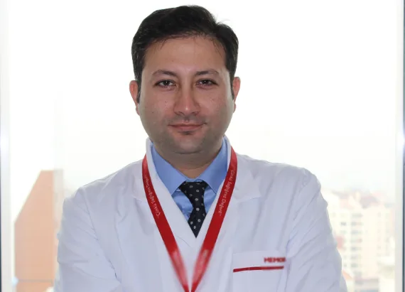 Uzun Süreli Öksürük ve Kronik Kabızlık Kasık Fıtığına Yol Açabilir